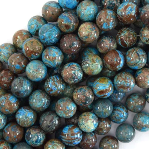 Comparison of Persian blue turquoise and Native American green turquoise stones